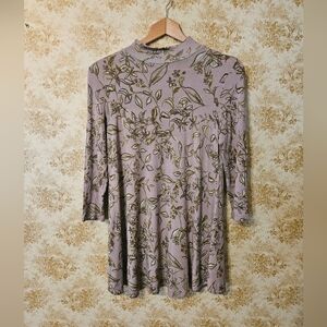 LOGO NWOT tunic with pockets, SIZE X-SMALL